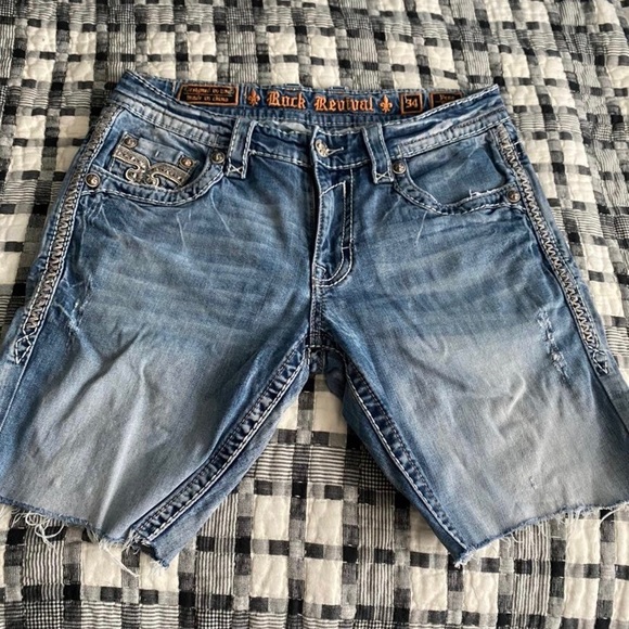 Rock revival shorts - Picture 1 of 3